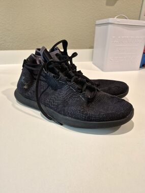 Leg Day Under Armour Women’s Black Textured Training Sneakers Gym Shoes